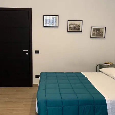 Pensionat Fondacolivella Neapel